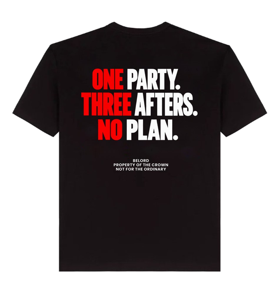 Camiseta Three Afters preta, costas com a estampa, imagem da peça